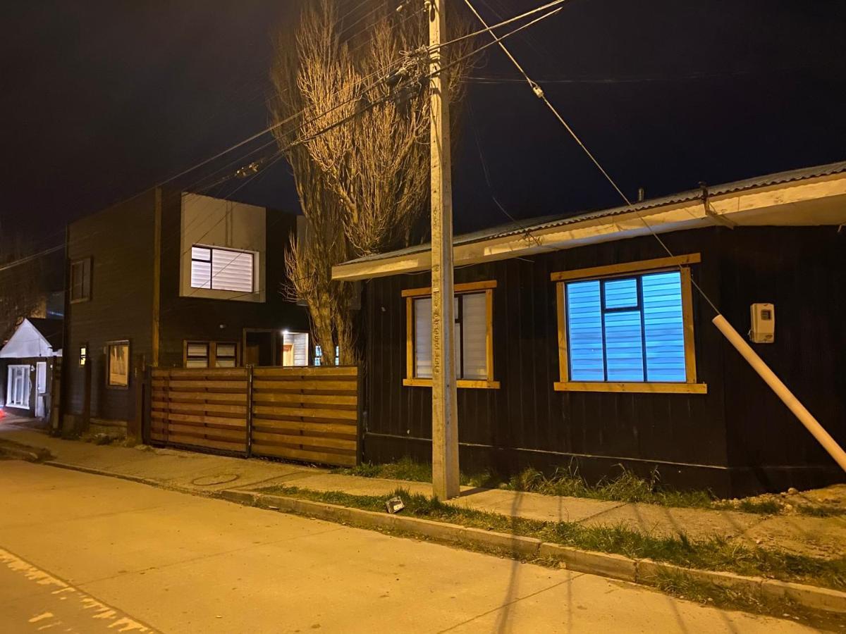 דירות פורטו נטאלס Leon Patagonico מראה חיצוני תמונה